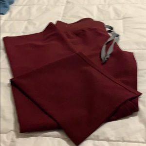 Figs Livingston Basic Scrub Pant Burgundy Regular